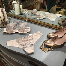 Load image into Gallery viewer, Simone Perele - Java Demi Cup Linen